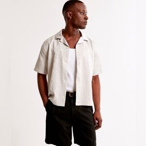 Abercrombie camp collar cropped jacquard shirt Size XL NWT